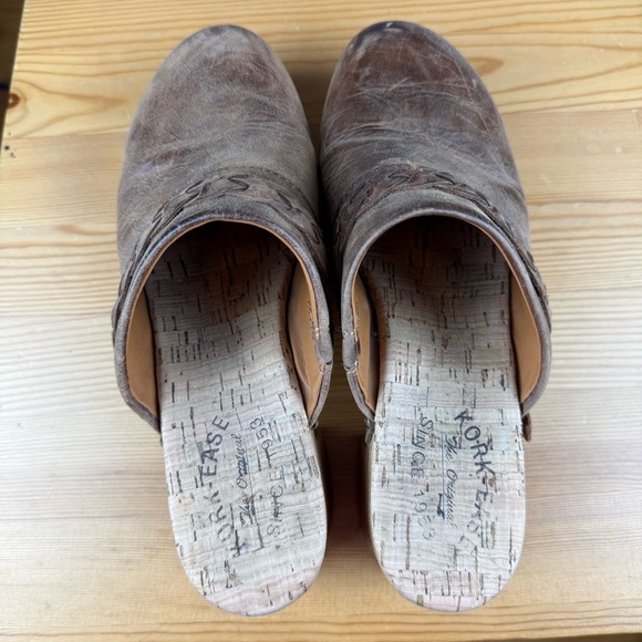 Kork-ease Women's Brown Leather Tilly Clogs size 8-8.5 - Picture 3 of 6